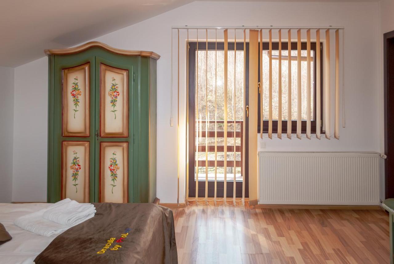 Prolex Turism Srl Hotel Bran  Bagian luar foto