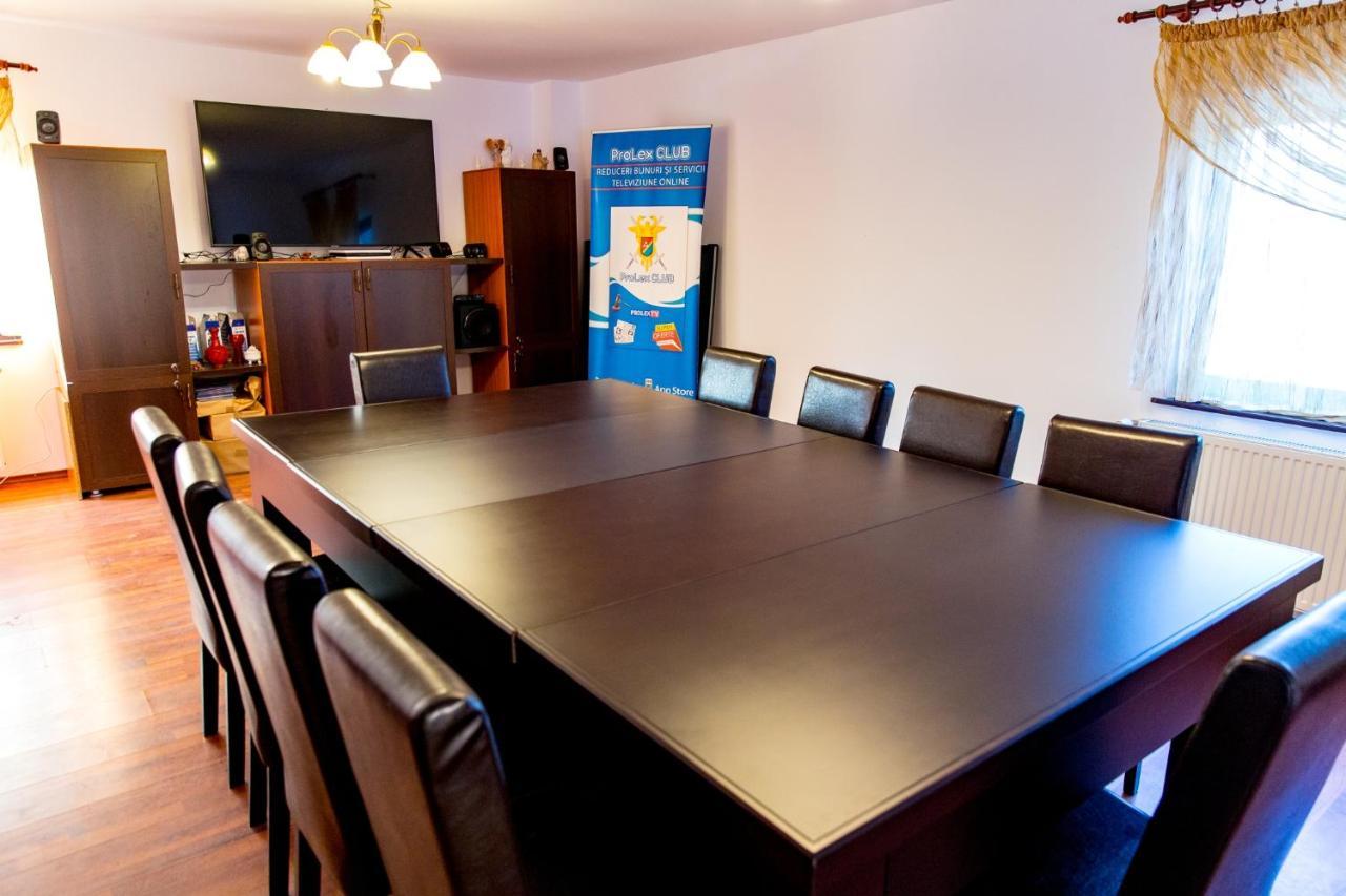Prolex Turism Srl Hotel Bran  Bagian luar foto